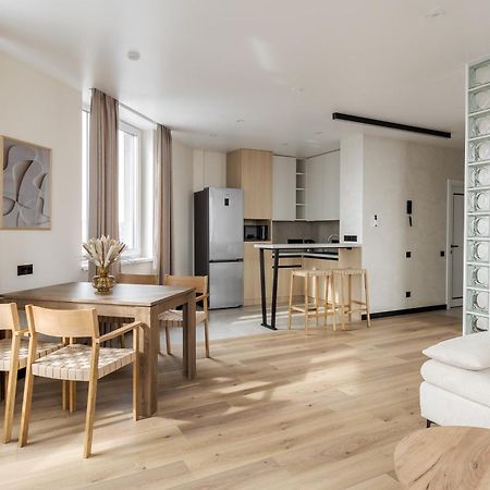 77 Views Apartments By Inshi Leopoli Esterno foto