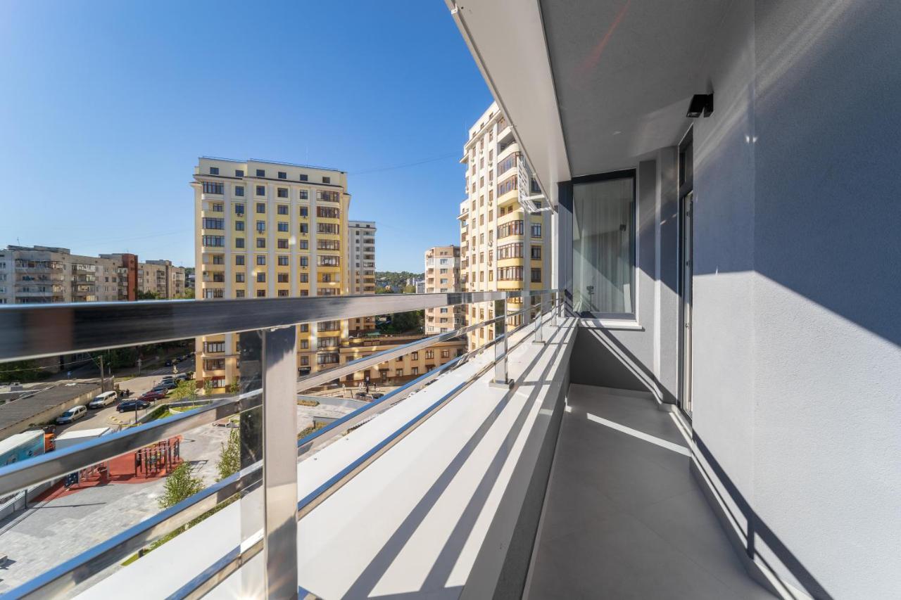77 Views Apartments By Inshi Leopoli Esterno foto