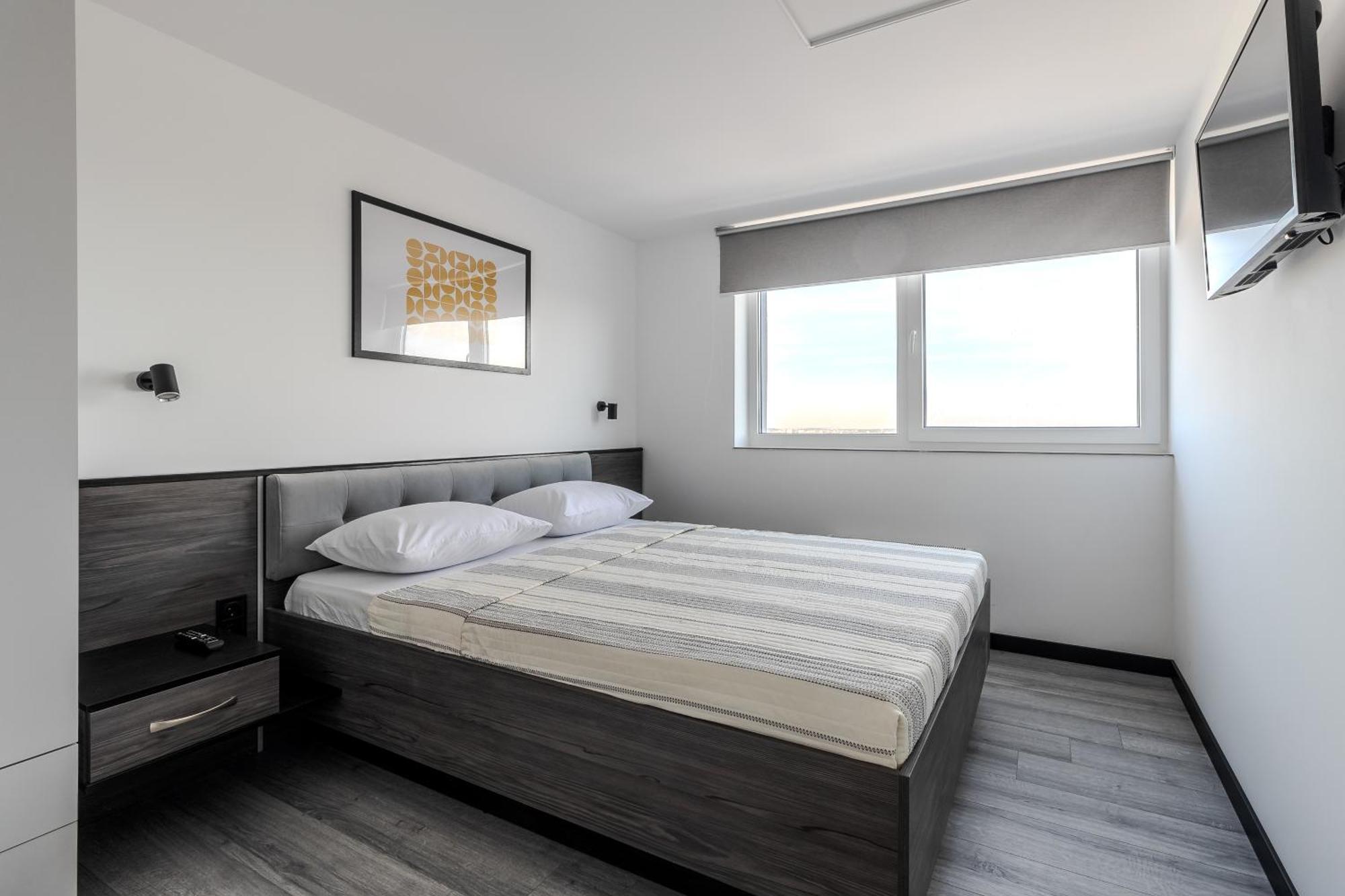 77 Views Apartments By Inshi Leopoli Esterno foto