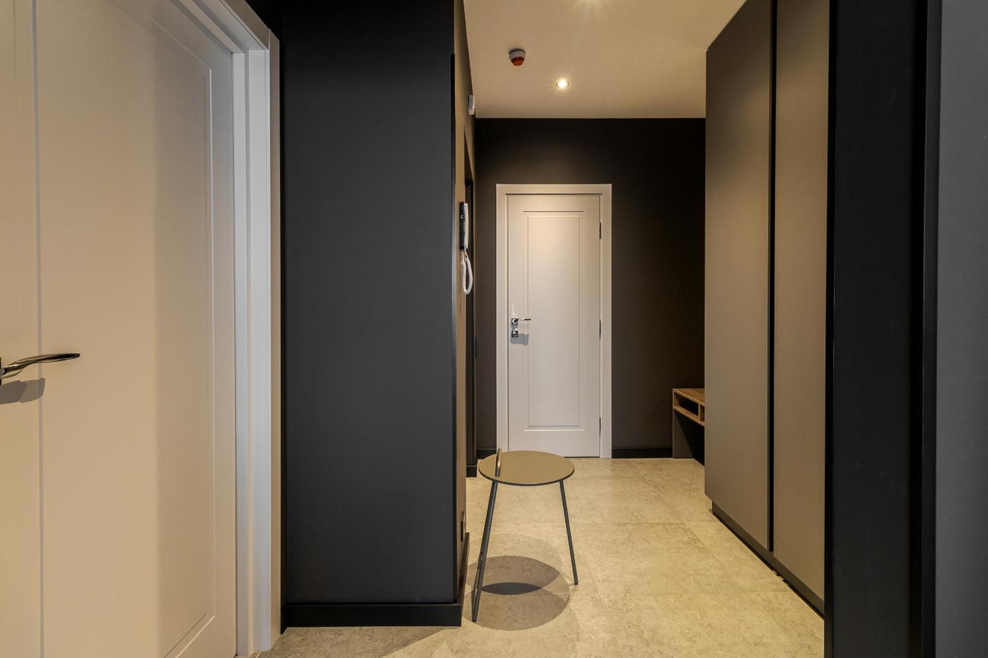 77 Views Apartments By Inshi Leopoli Esterno foto